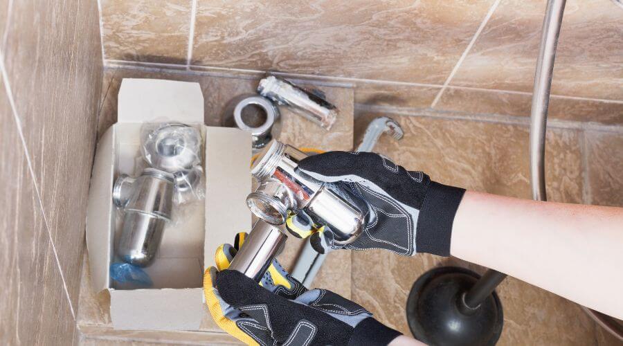 Expert Emergency Roof Repairs services in Macon, MO